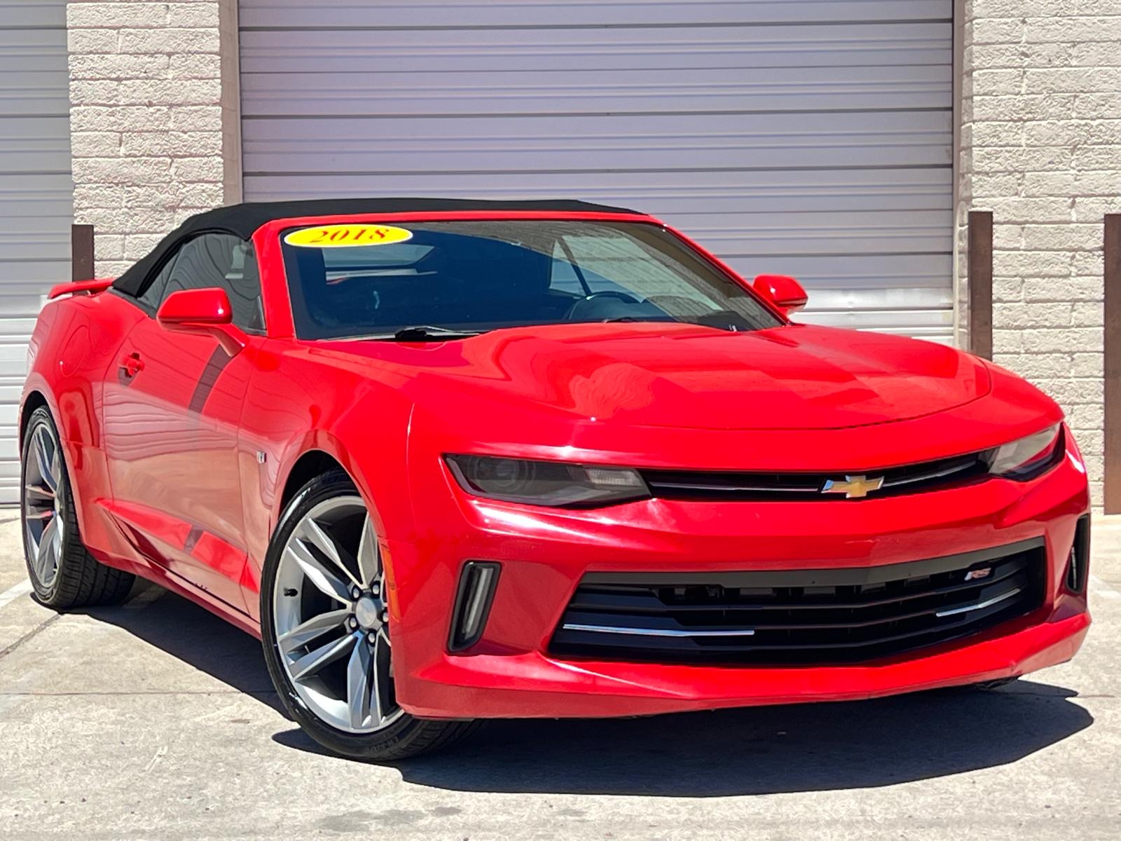 2018 Chevrolet Camaro 1LT RS photo 2