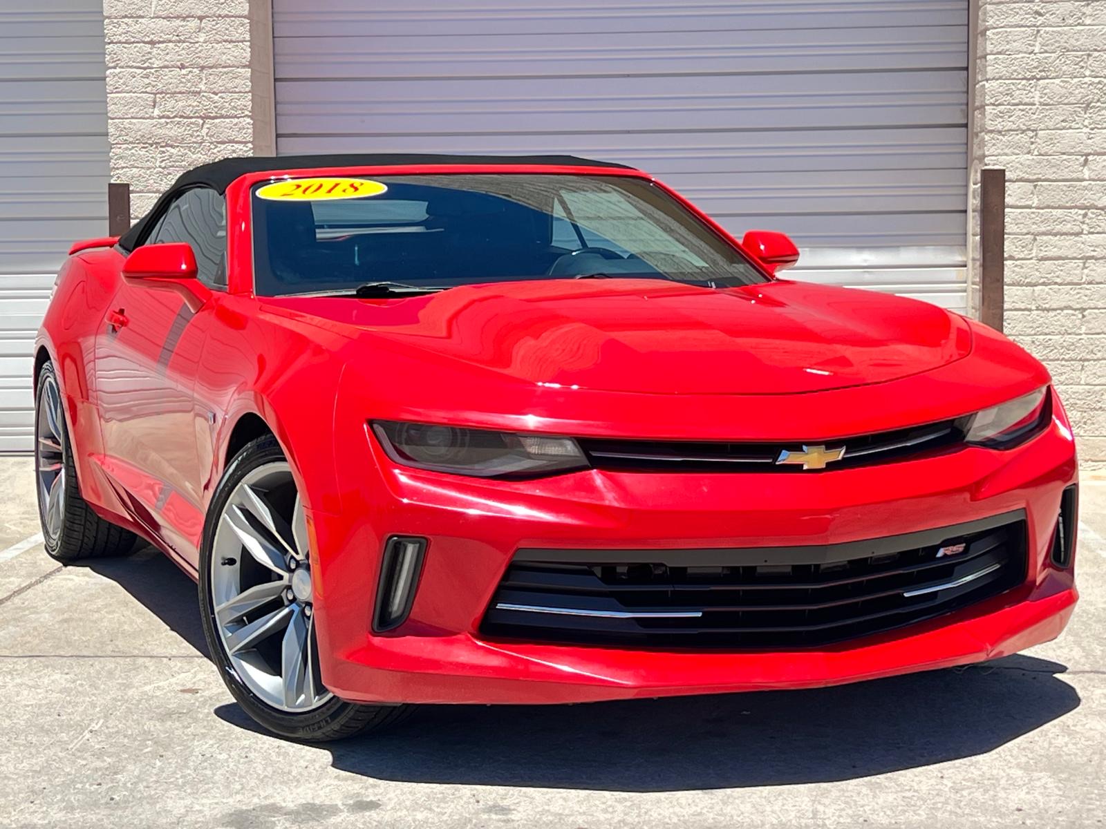 2018 Chevrolet Camaro 1LT RS photo 3