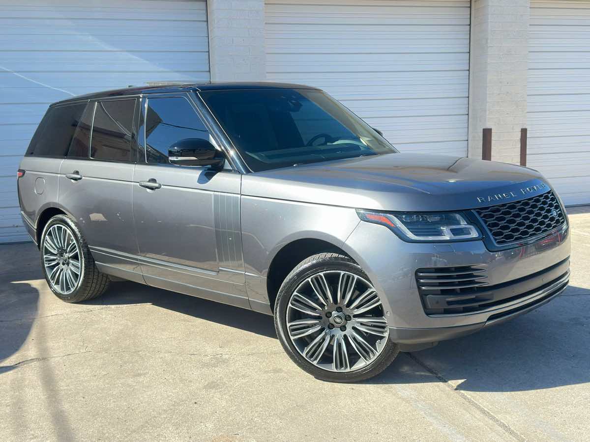 2018 Land Rover Range Rover HSE photo 3