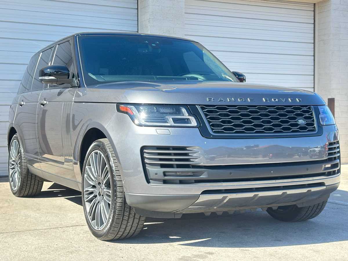 2018 Land Rover Range Rover HSE photo 6