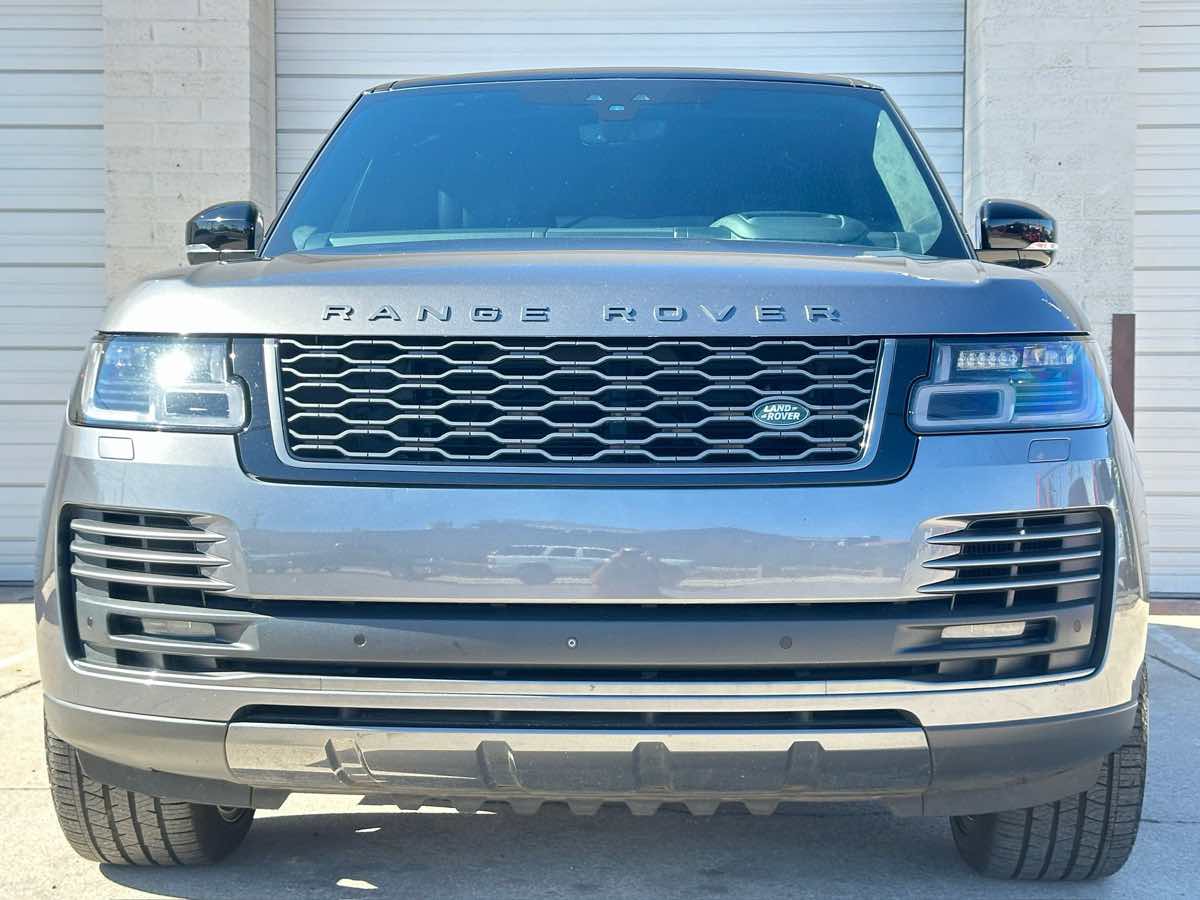 2018 Land Rover Range Rover HSE photo 15