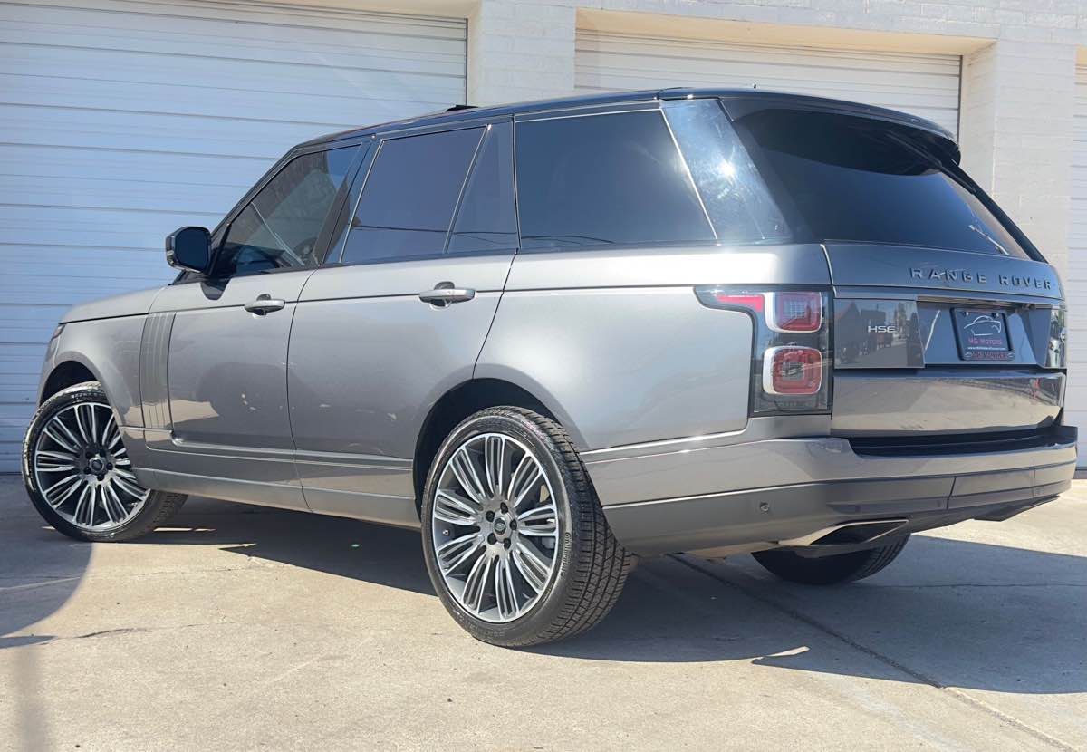 2018 Land Rover Range Rover HSE photo 22