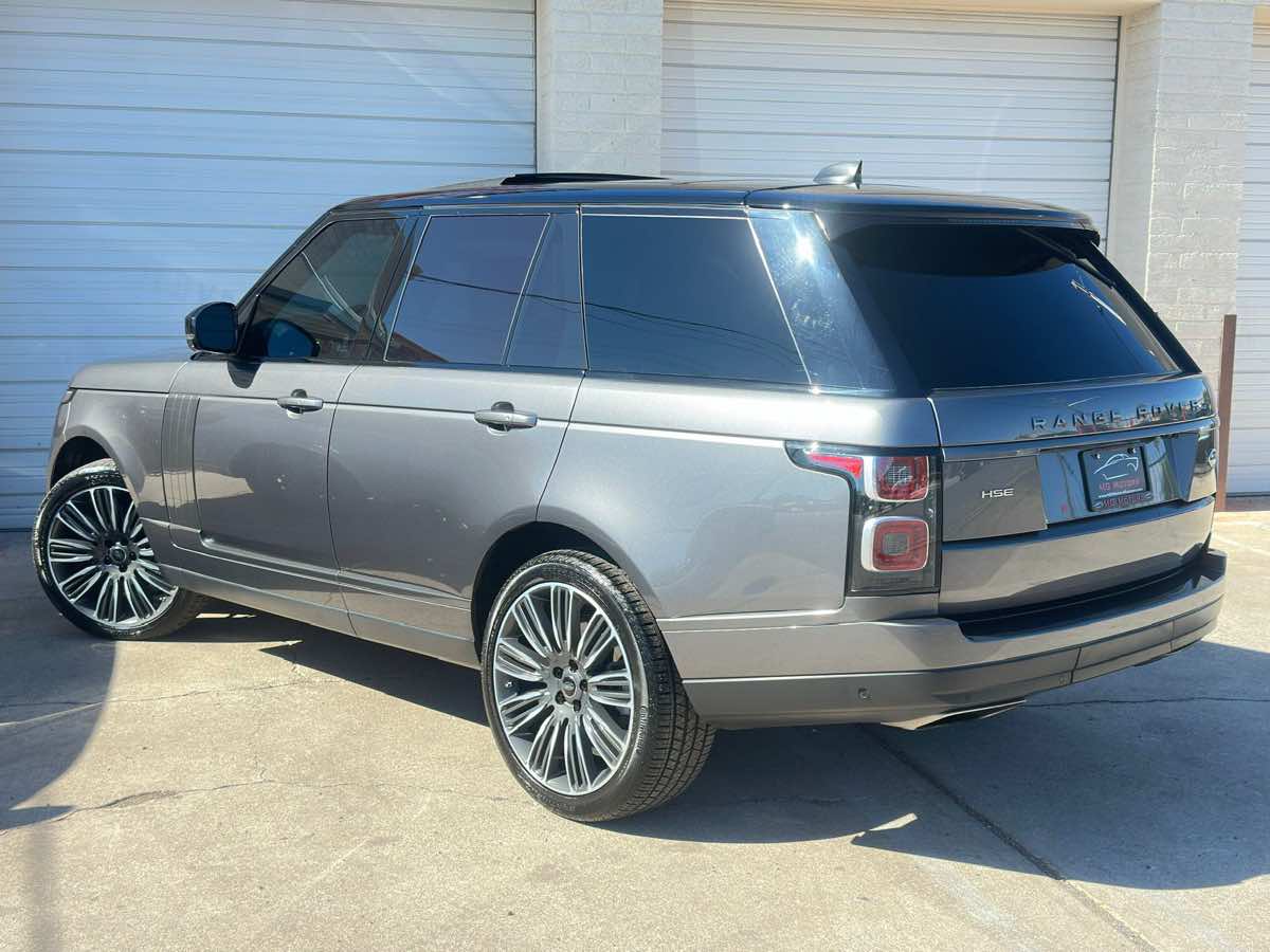 2018 Land Rover Range Rover HSE photo 24