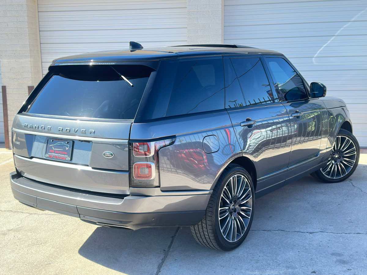 2018 Land Rover Range Rover HSE photo 23