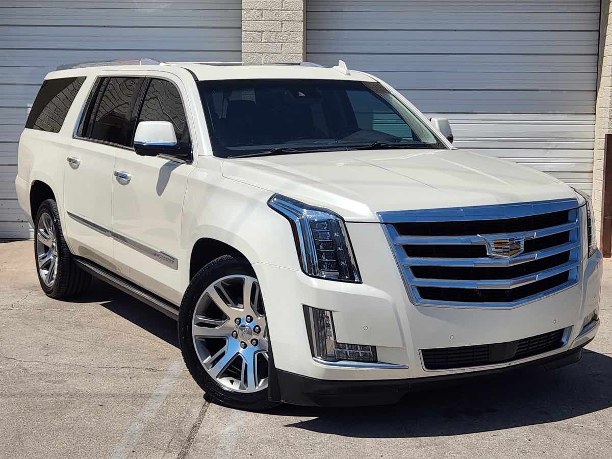 2015 Cadillac Escalade ESV Premium photo 3