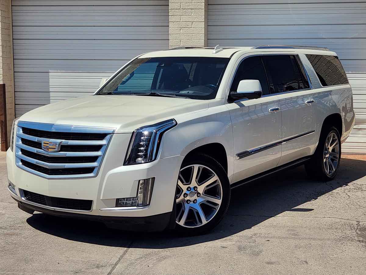 2015 Cadillac Escalade ESV Premium photo 9