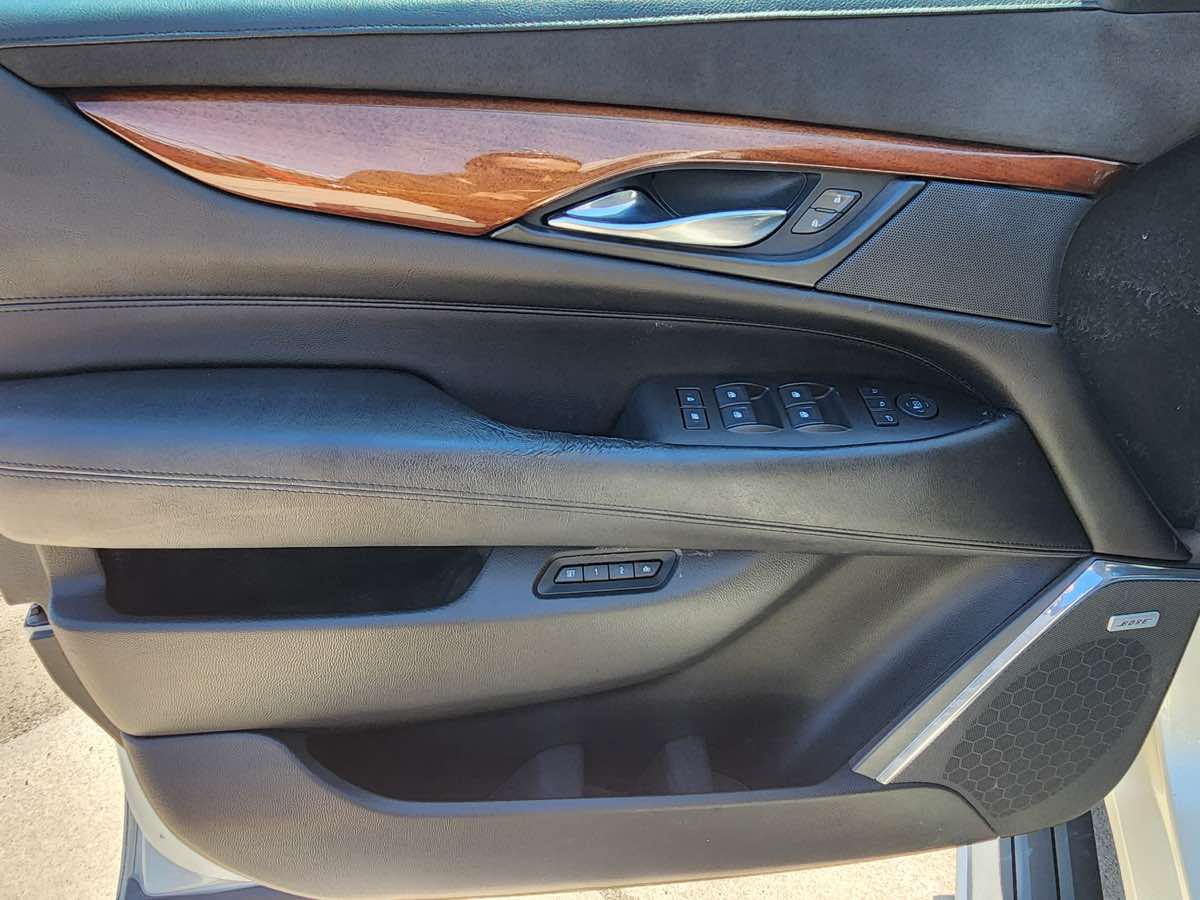 2015 Cadillac Escalade ESV Premium photo 52