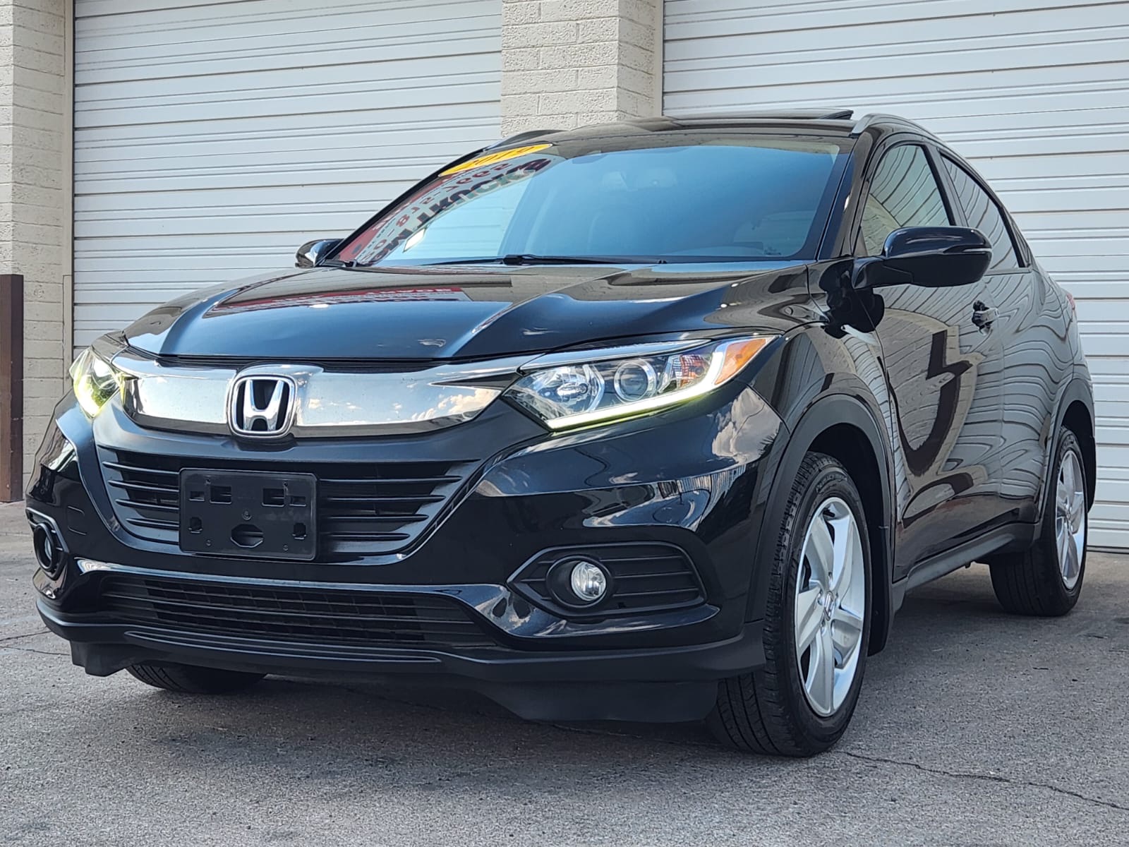 2019 Honda HR-V EX-L photo 11