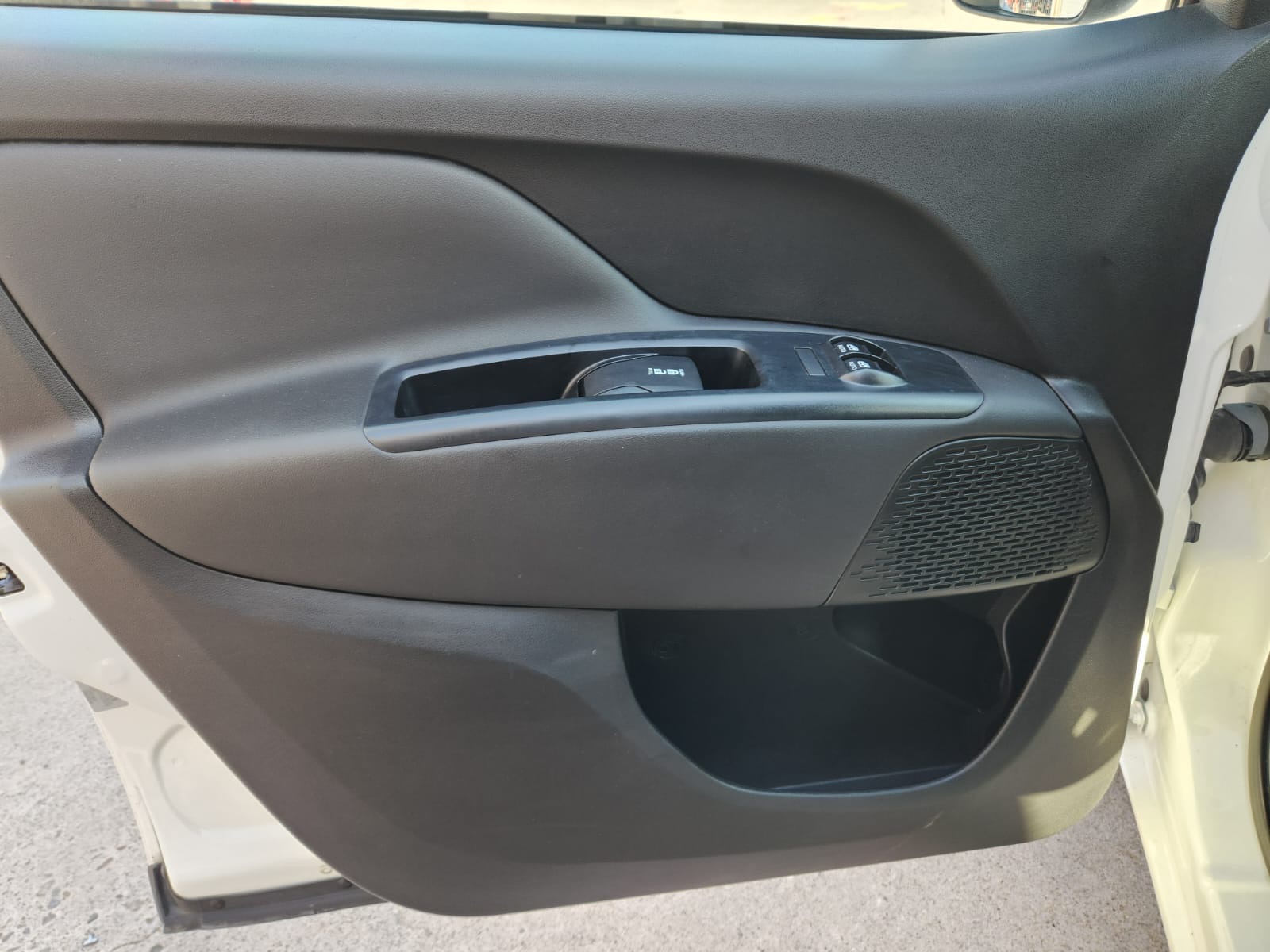 2019 Ram ProMaster City SLT photo 25