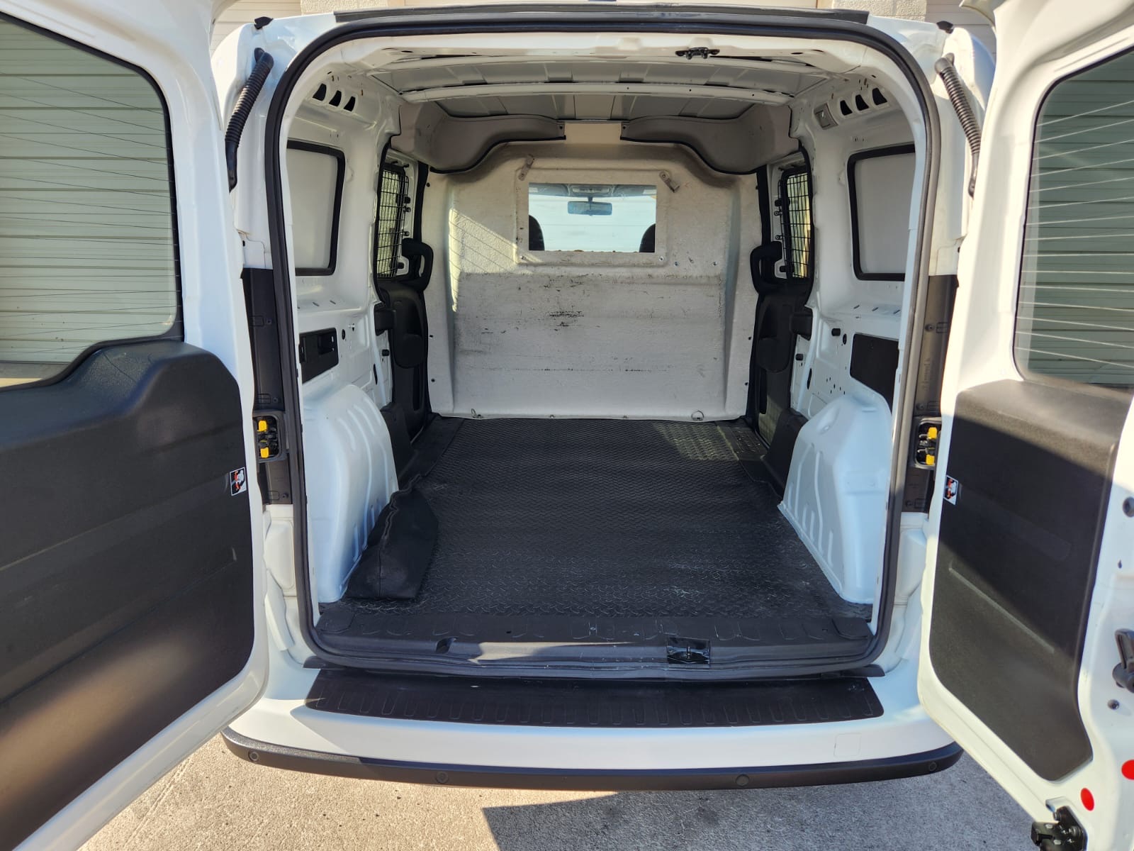 2019 Ram ProMaster City SLT photo 39
