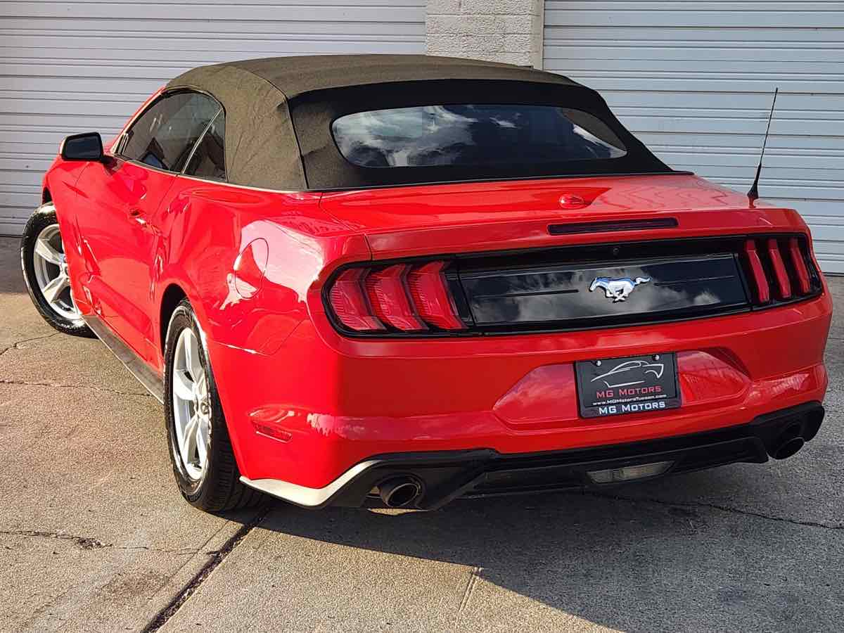 2021 Ford Mustang EcoBoost photo 19