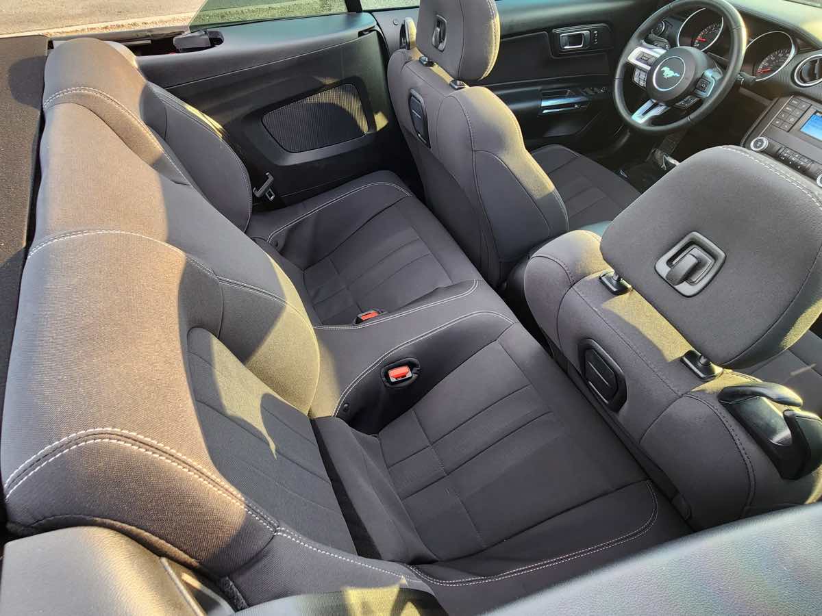 2021 Ford Mustang EcoBoost photo 36
