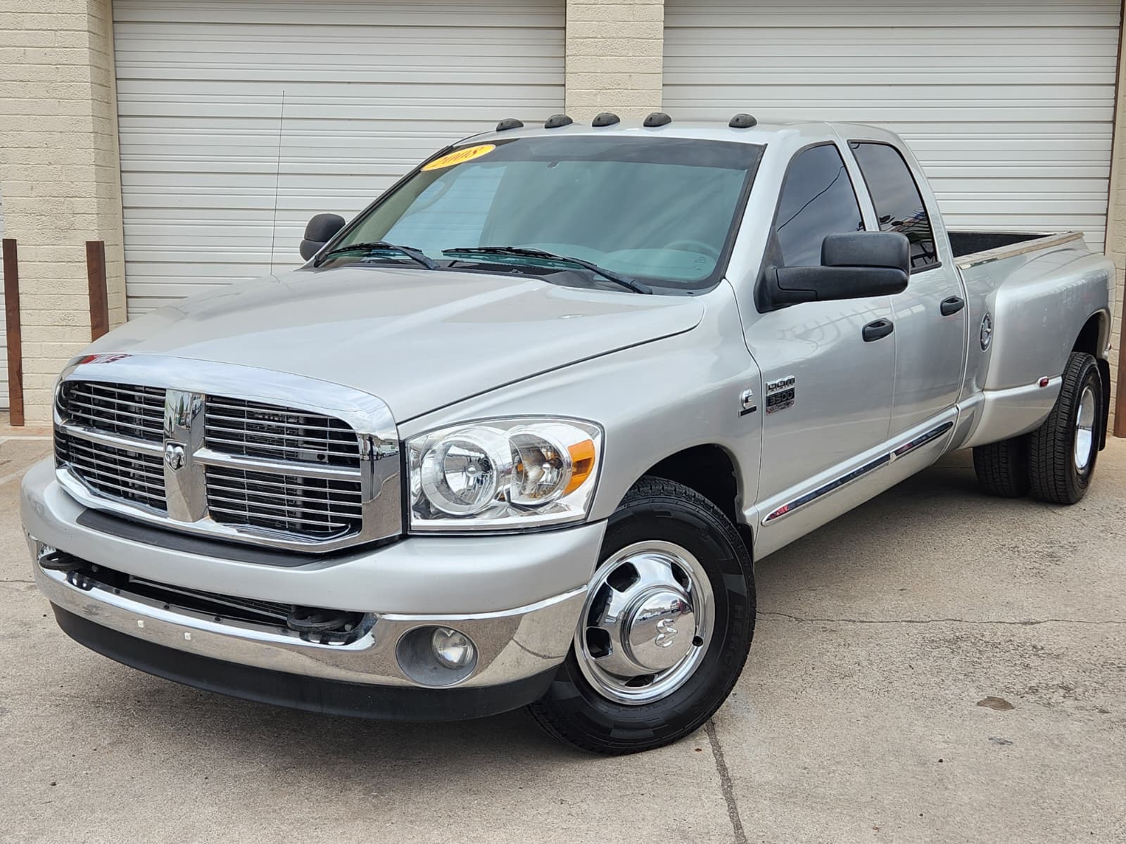 2008 Dodge Ram 3500 SLT photo 5