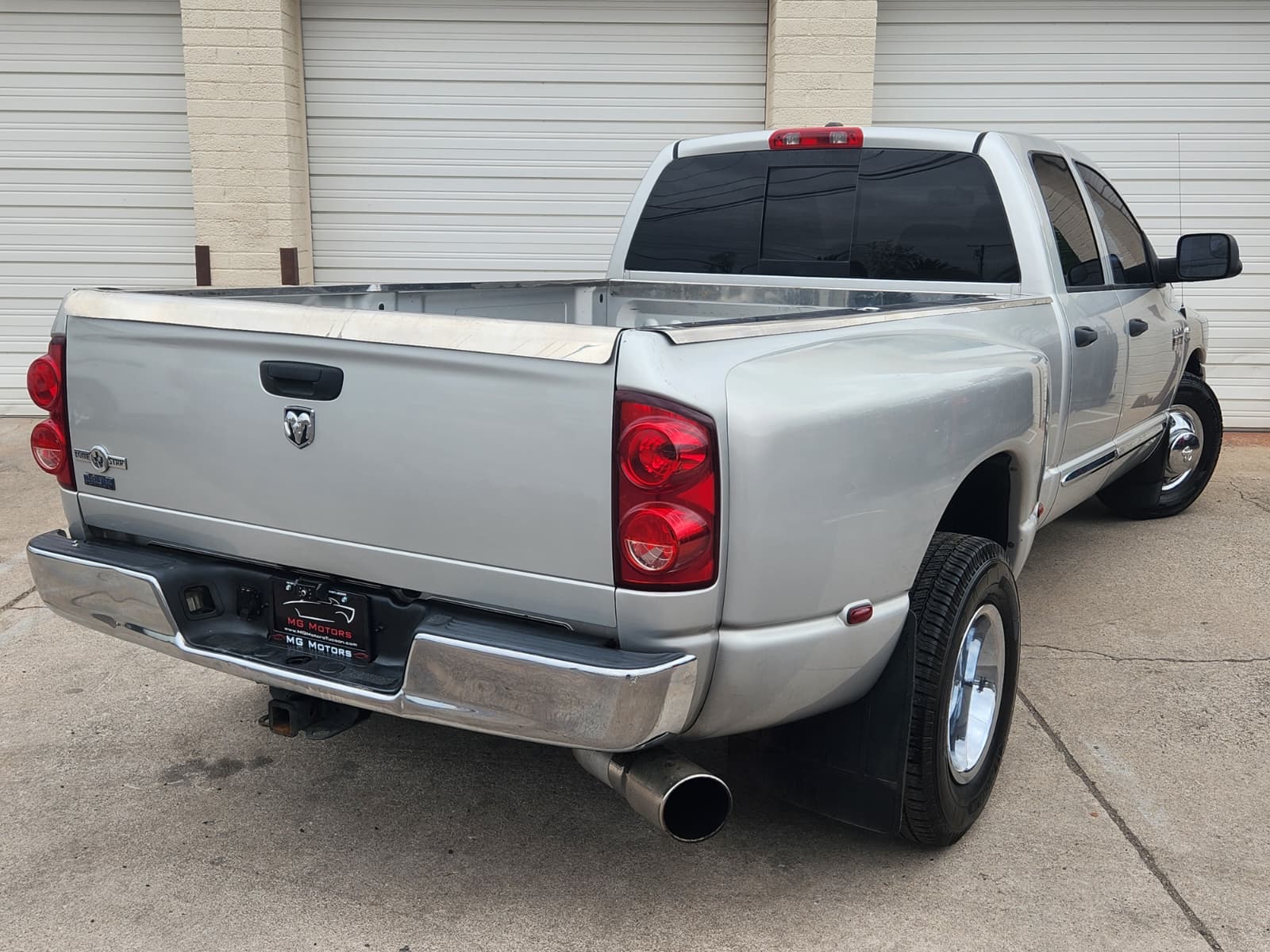 2008 Dodge Ram 3500 SLT photo 11