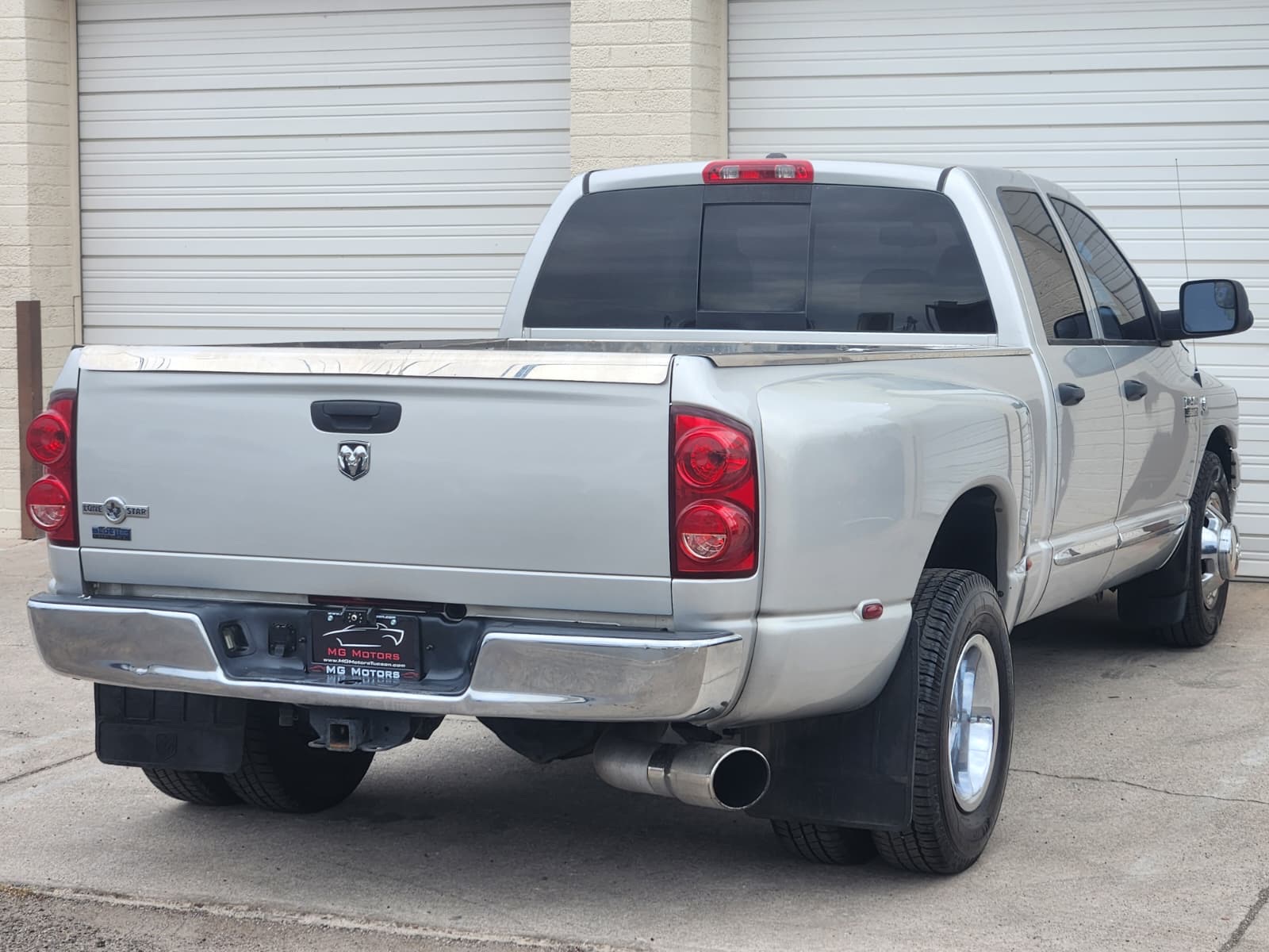 2008 Dodge Ram 3500 SLT photo 15
