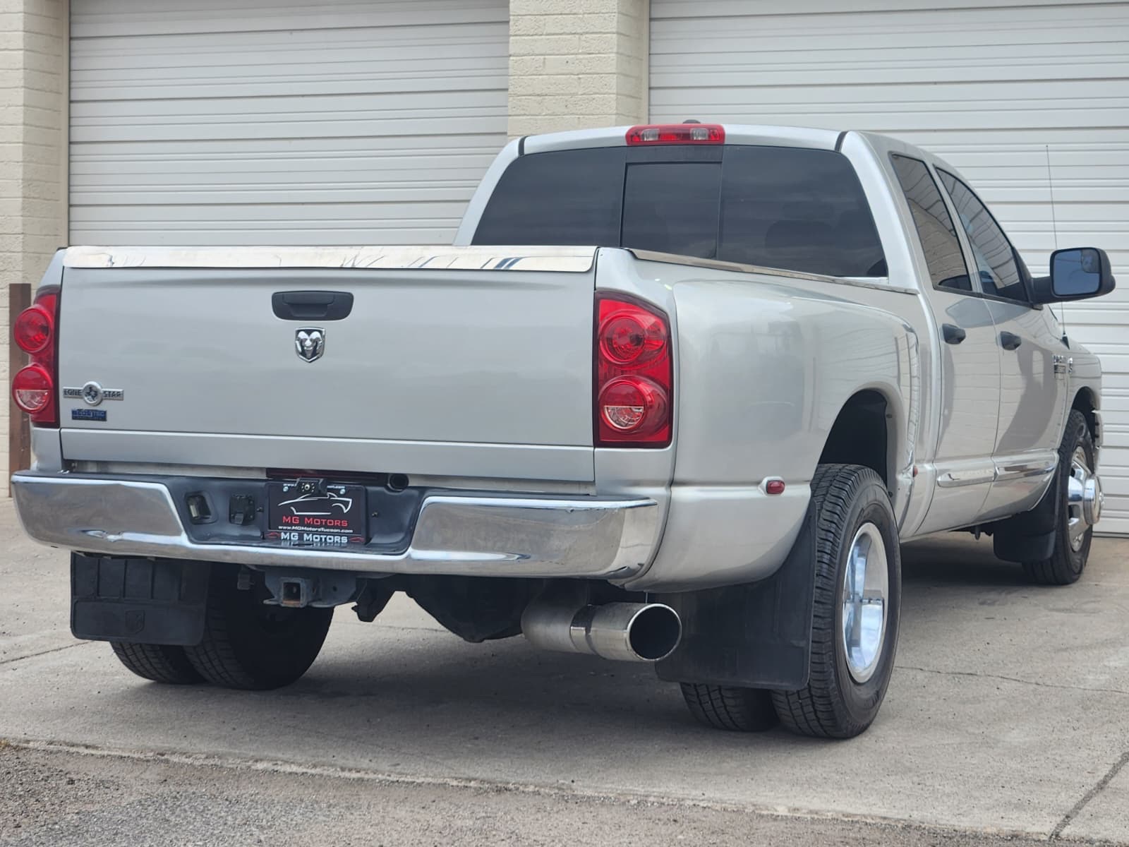2008 Dodge Ram 3500 SLT photo 13