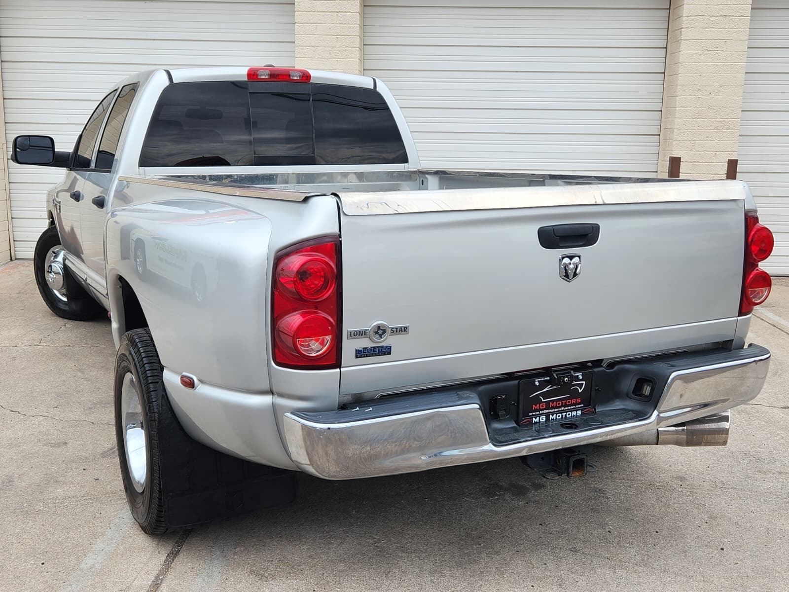 2008 Dodge Ram 3500 SLT photo 12