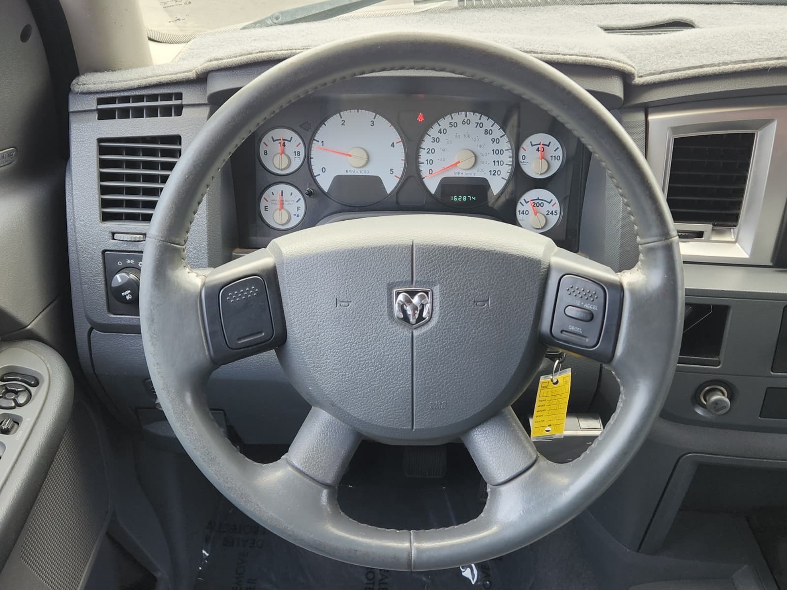 2008 Dodge Ram 3500 SLT photo 18