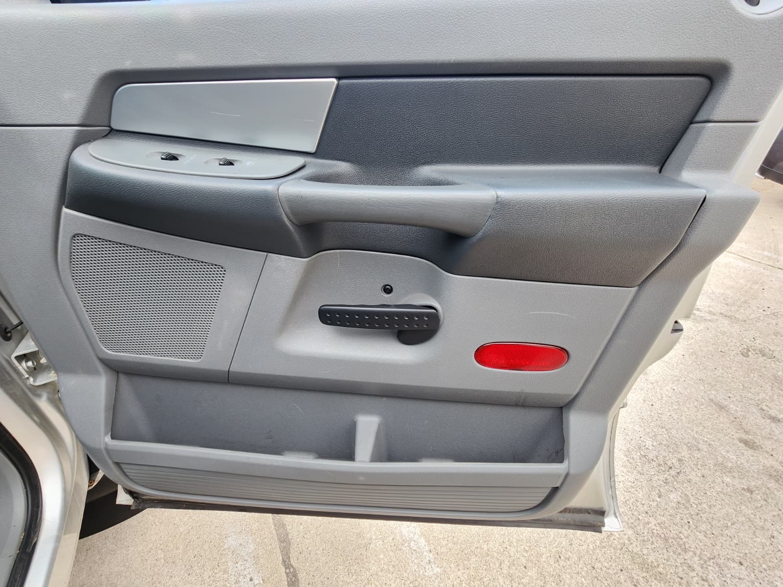 2008 Dodge Ram 3500 SLT photo 24