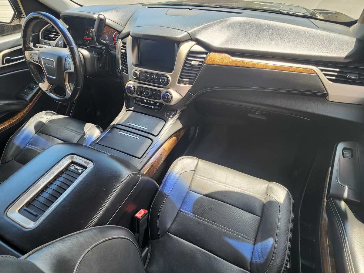 2016 Gmc Yukon XL Denali photo 31