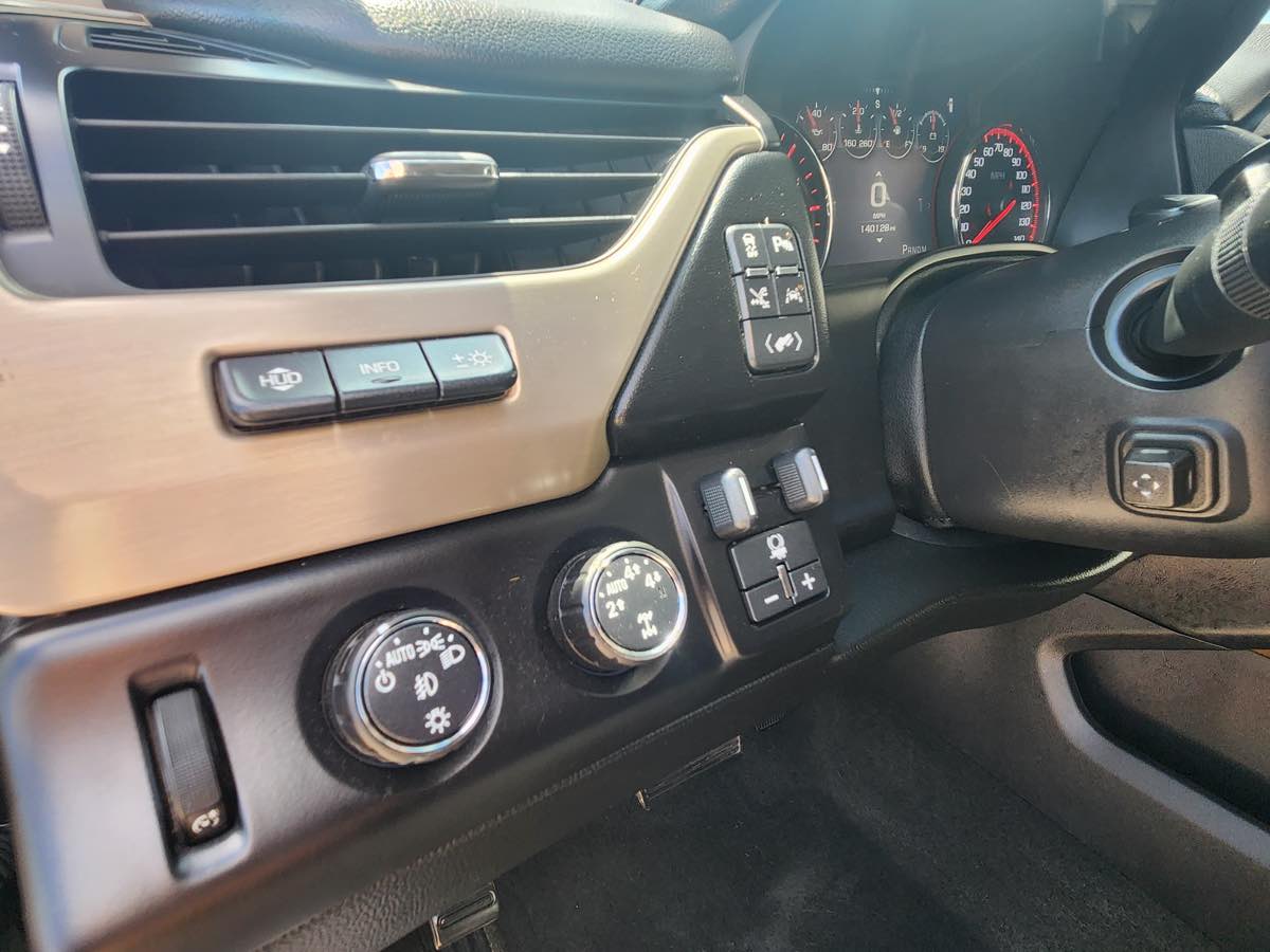 2016 Gmc Yukon XL Denali photo 32