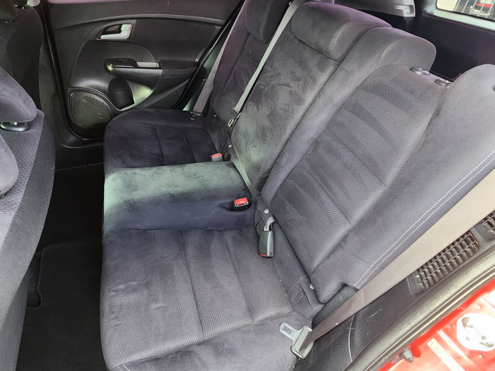 2013 Honda Insight LX photo 33
