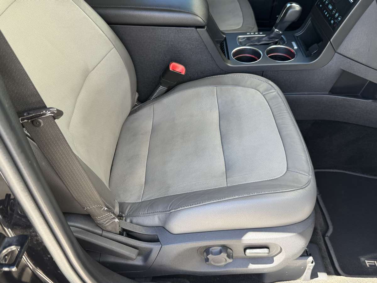 2019 Ford Flex Limited photo 32