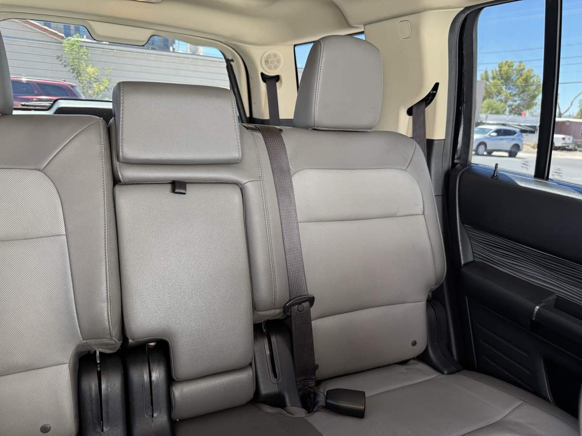 2019 Ford Flex Limited photo 36