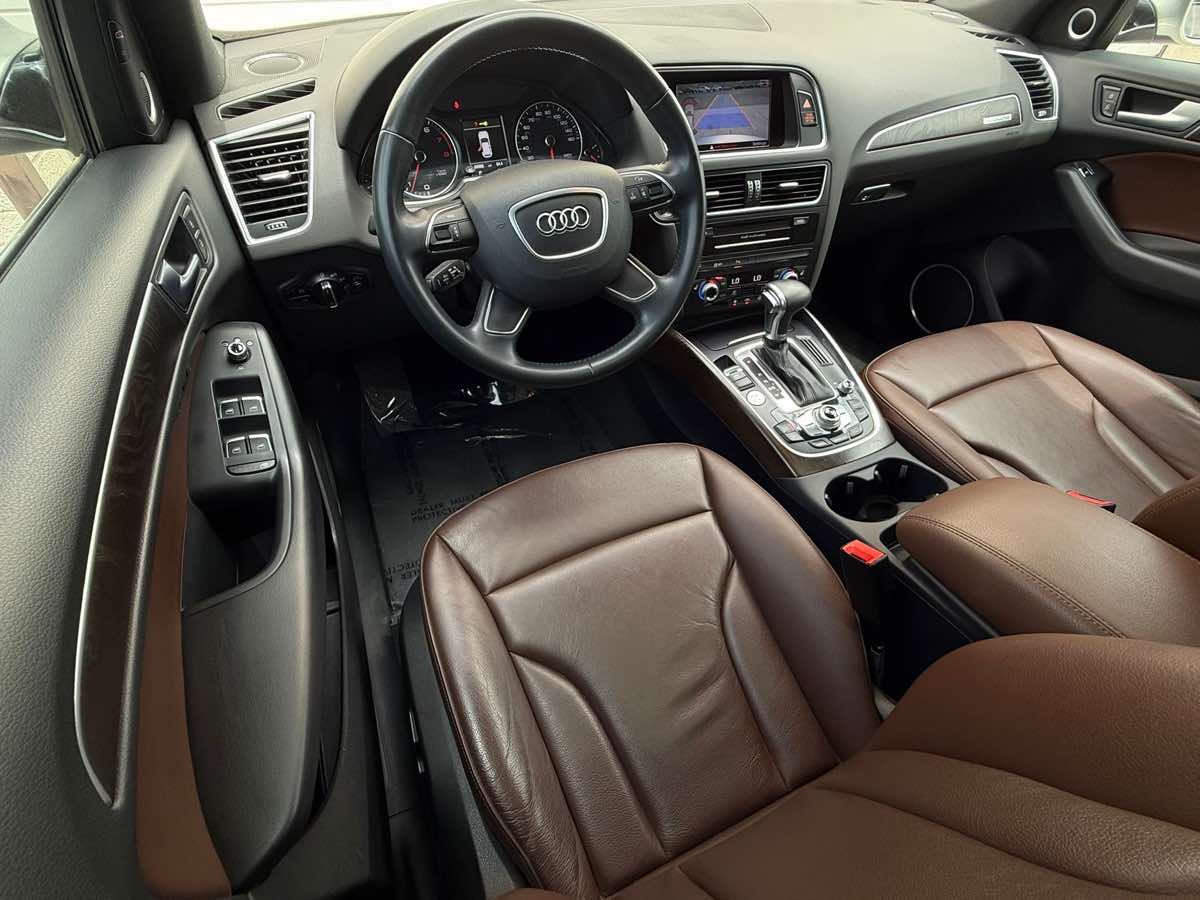 2017 Audi Q5 Premium Plus photo 25