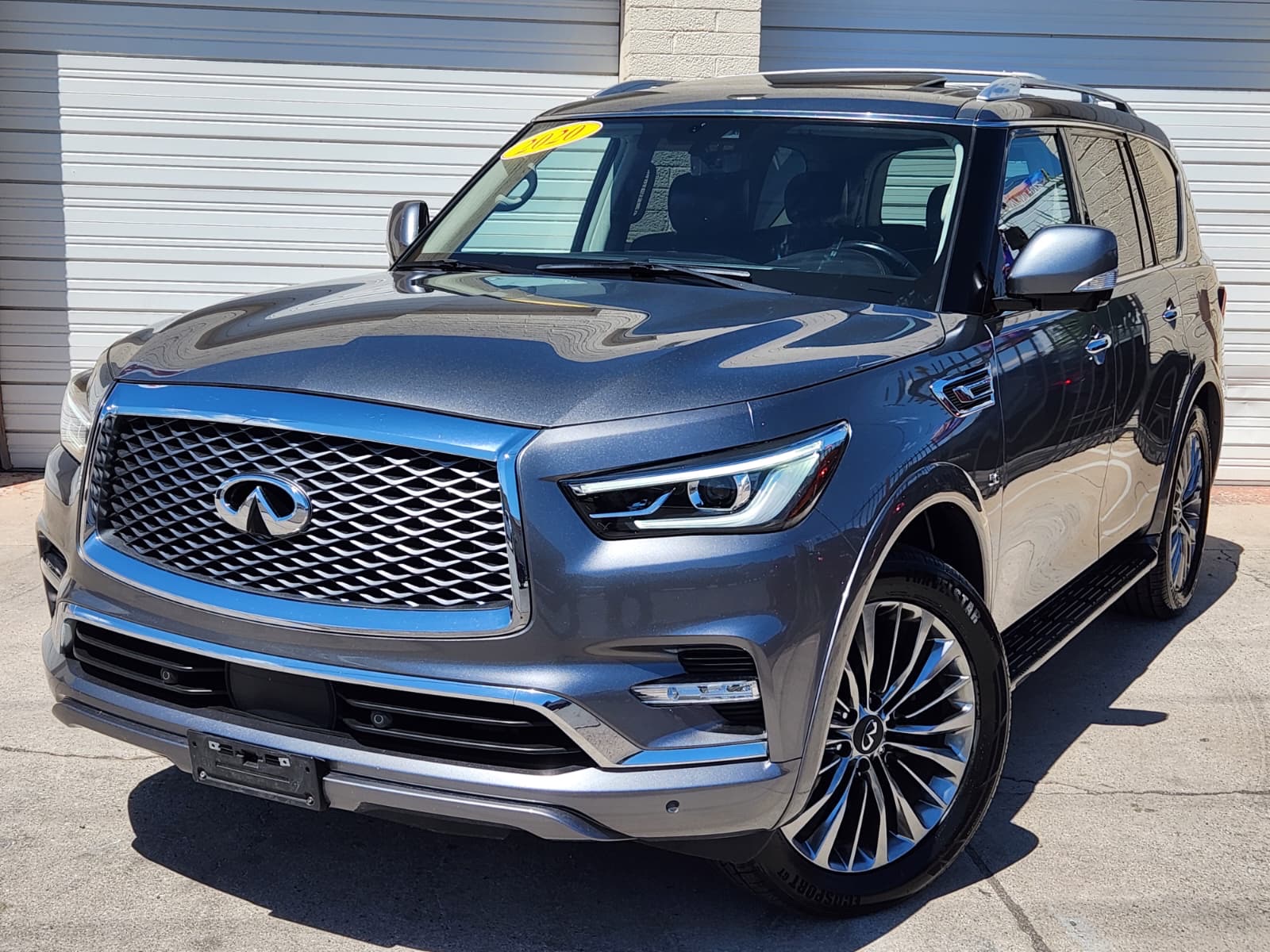 2020 Infiniti QX80 Luxe photo 6