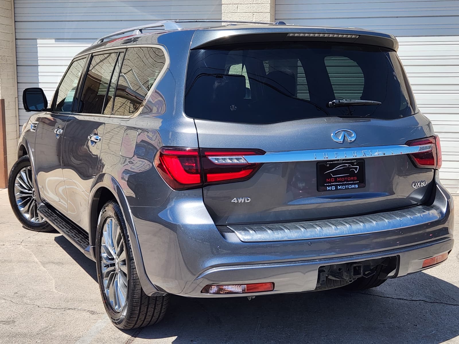 2020 Infiniti QX80 Luxe photo 25