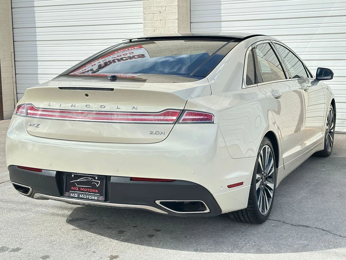 2018 Lincoln MKZ Hybrid Reserve photo 12