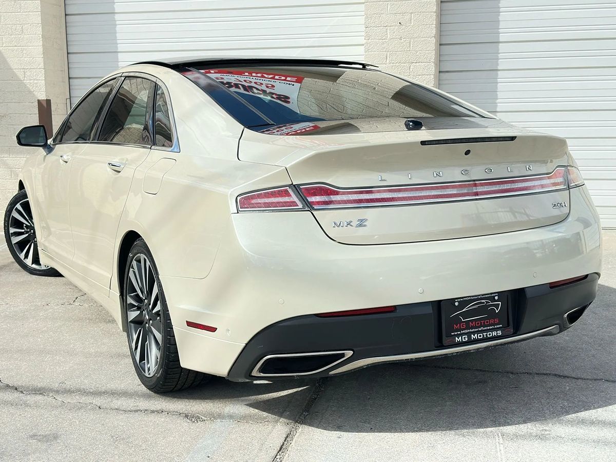 2018 Lincoln MKZ Hybrid Reserve photo 9