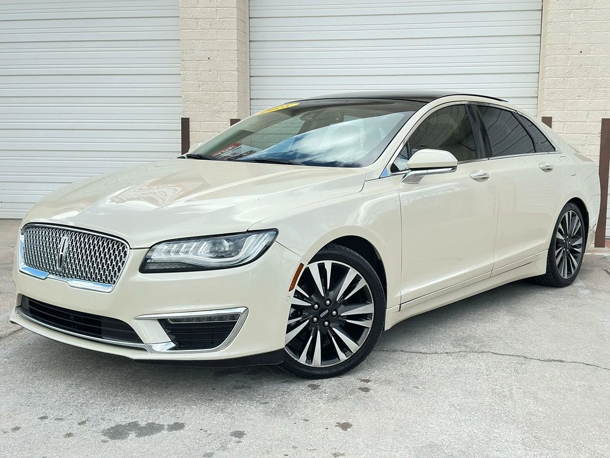 2018 Lincoln MKZ Hybrid Reserve photo 4