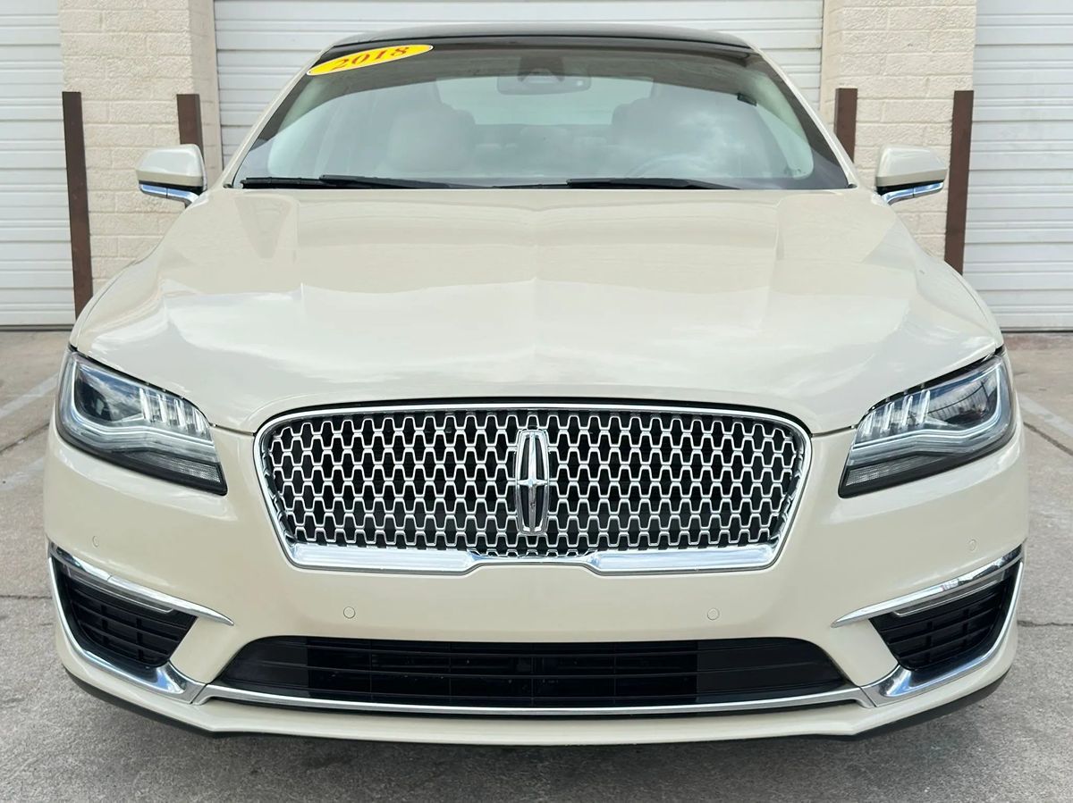 2018 Lincoln MKZ Hybrid Reserve photo 6