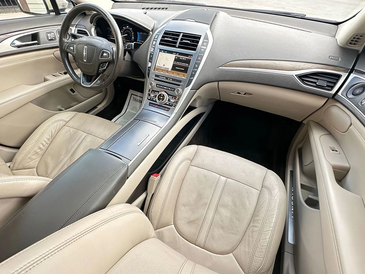 2018 Lincoln MKZ Hybrid Reserve photo 20