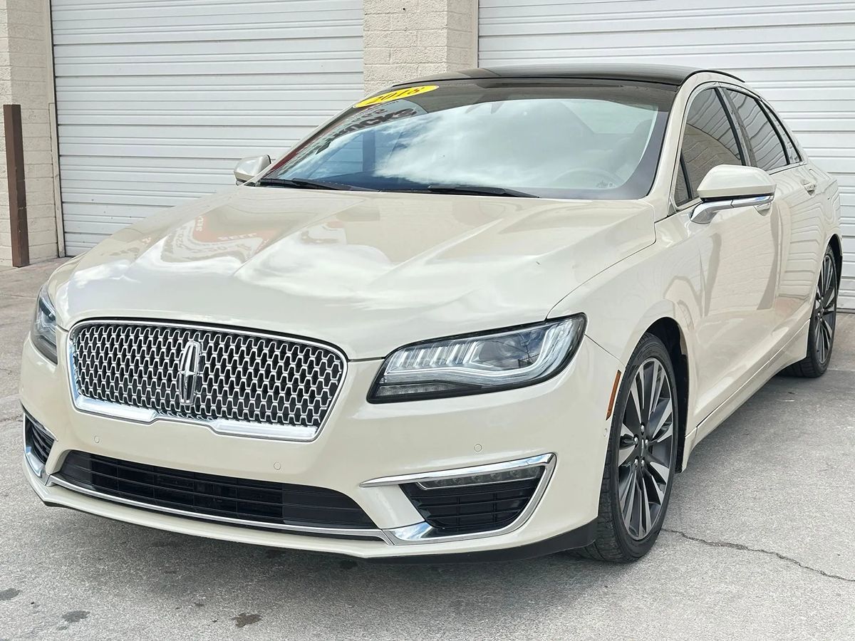 2018 Lincoln MKZ Hybrid Reserve photo 5