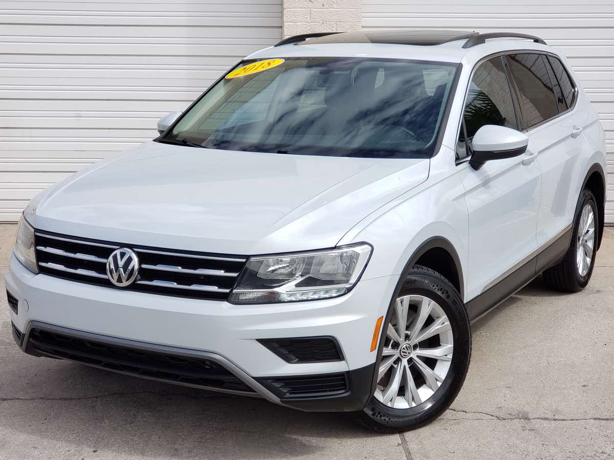 2018 Volkswagen Tiguan SEL photo 6