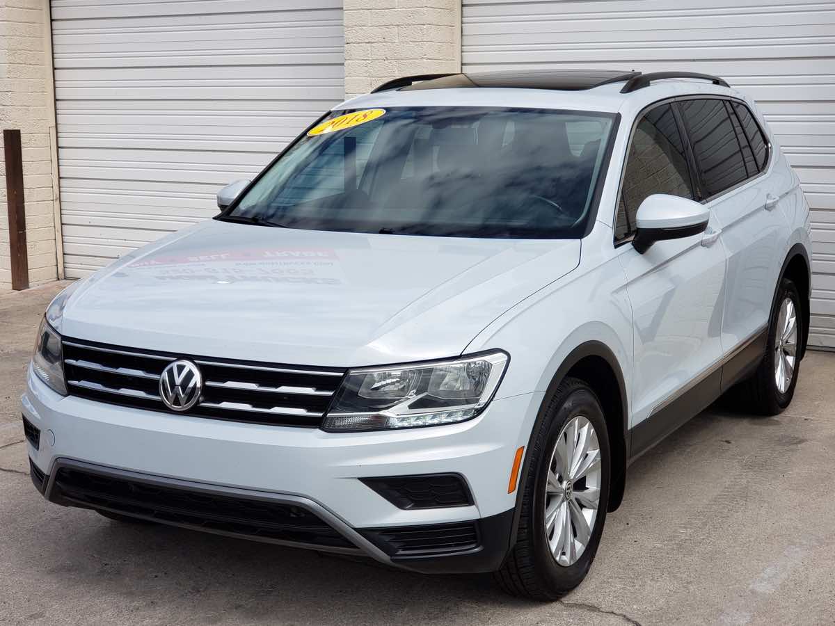 2018 Volkswagen Tiguan SEL photo 11