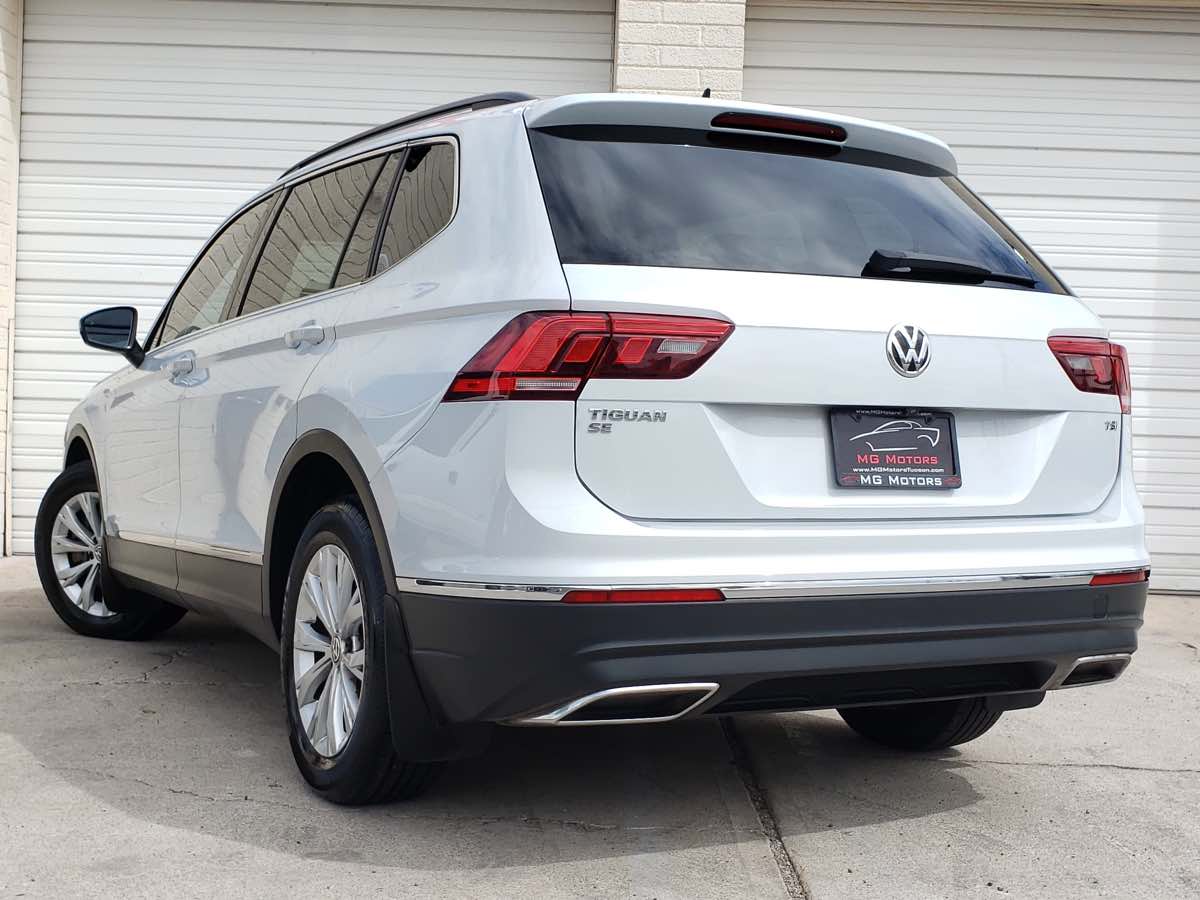 2018 Volkswagen Tiguan SEL photo 19