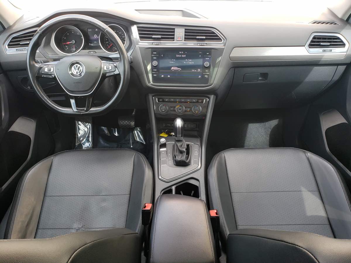2018 Volkswagen Tiguan SEL photo 32