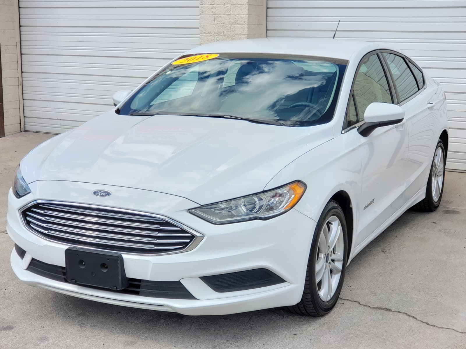 2018 Ford Fusion Hybrid S photo 12