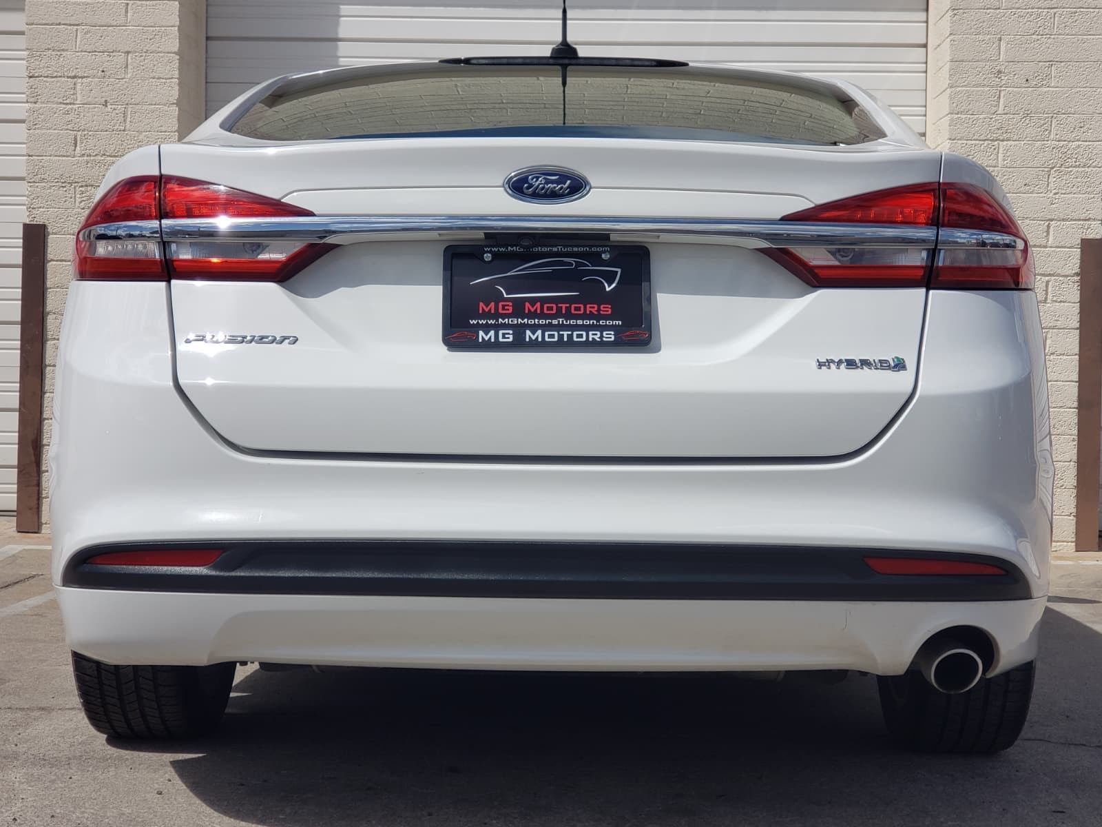 2018 Ford Fusion Hybrid S photo 16