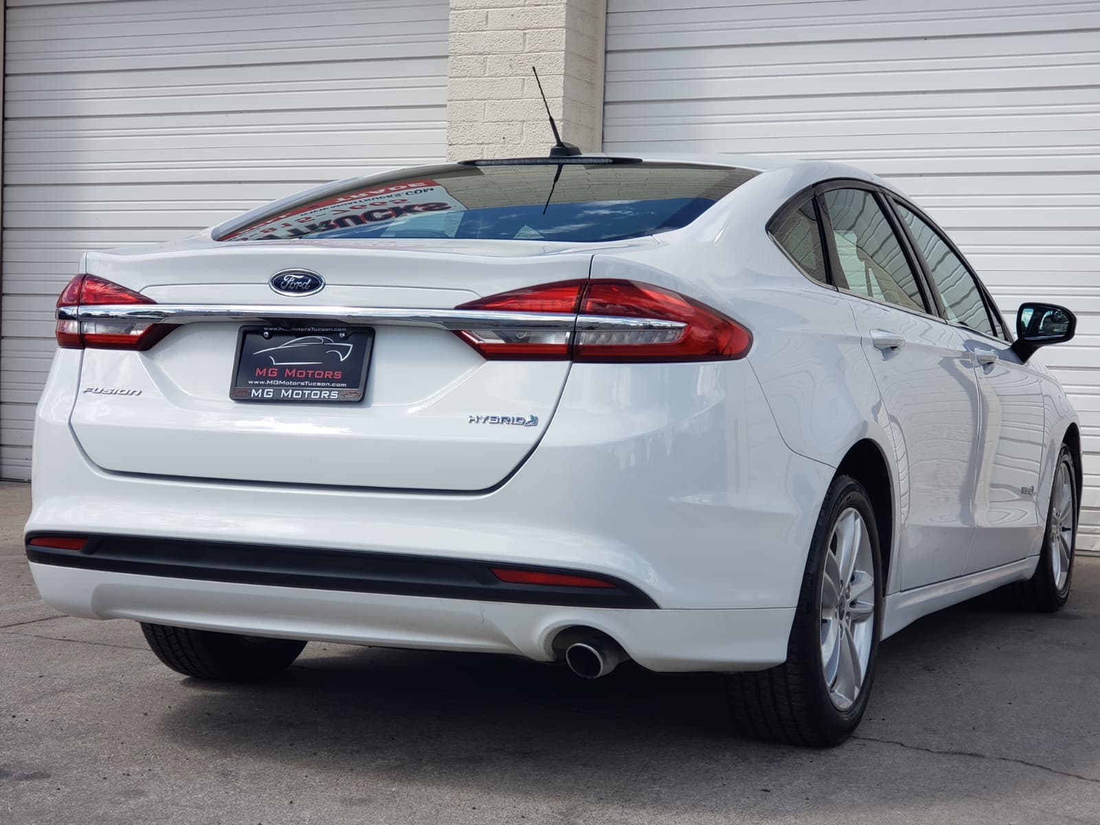 2018 Ford Fusion Hybrid S photo 18