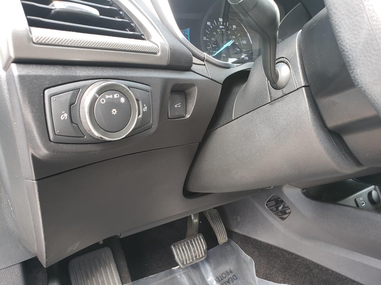 2018 Ford Fusion Hybrid S photo 29