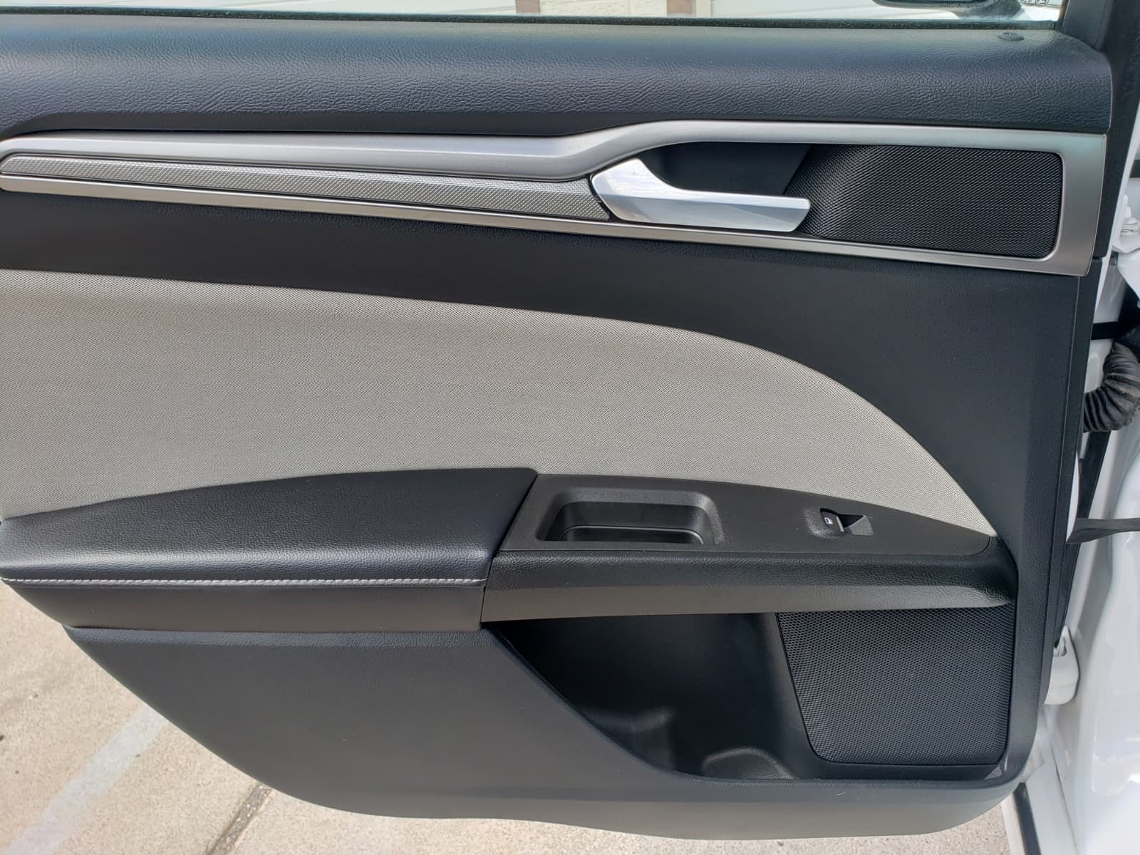 2018 Ford Fusion Hybrid S photo 36