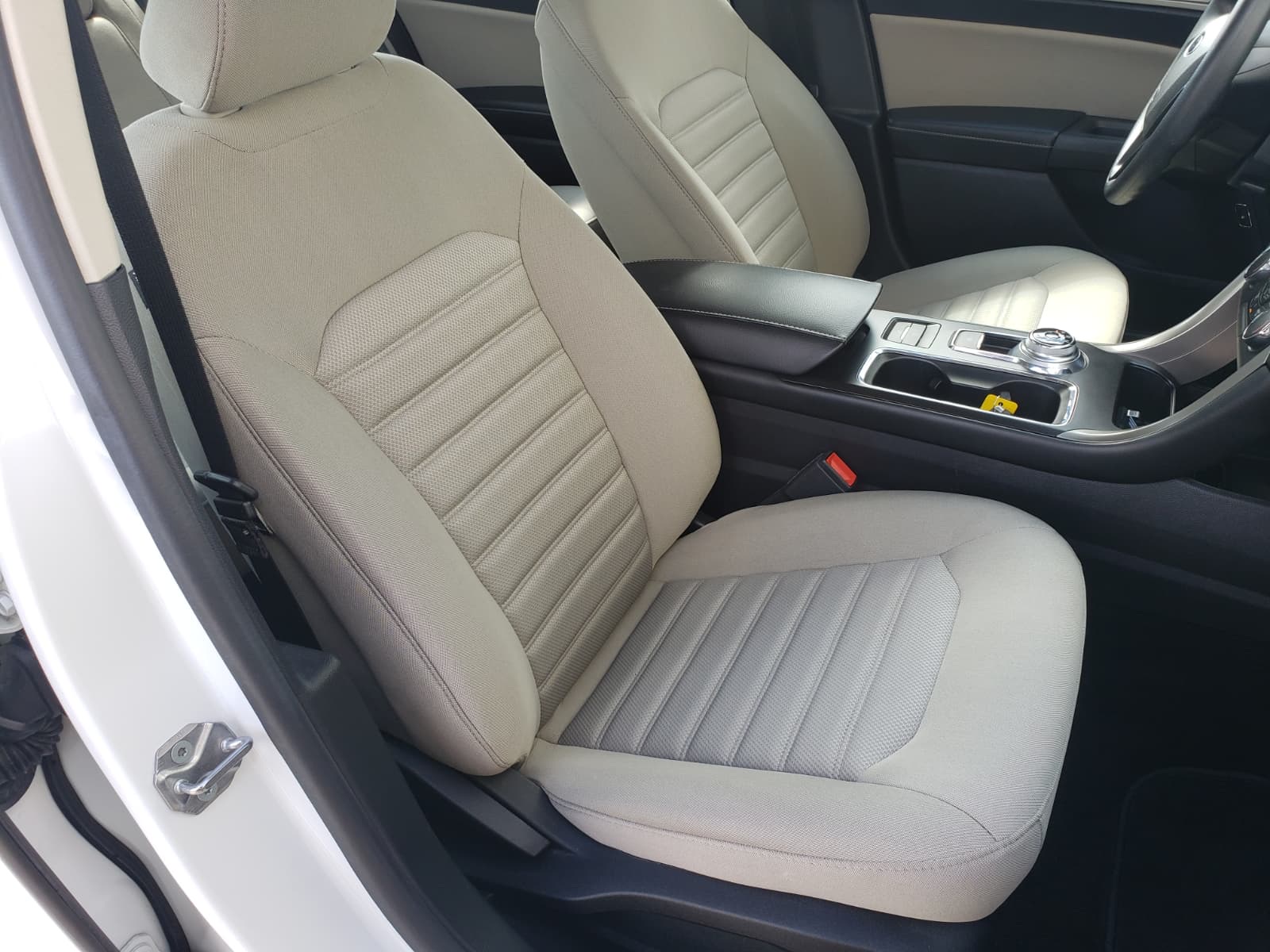 2018 Ford Fusion Hybrid S photo 42