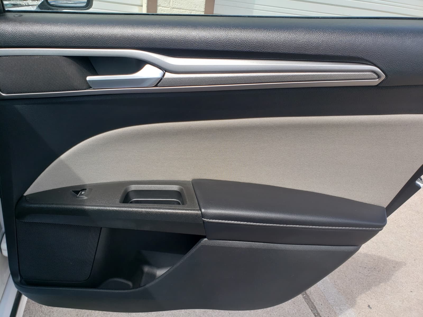 2018 Ford Fusion Hybrid S photo 43