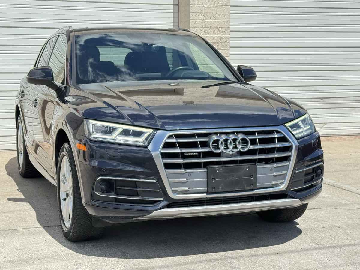 2019 Audi Q5 Premium Prestige photo 3