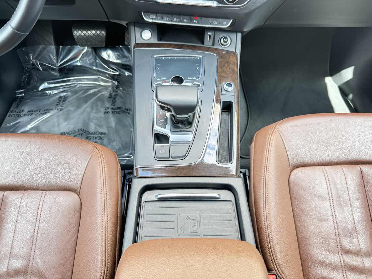 2019 Audi Q5 Premium Prestige photo 32